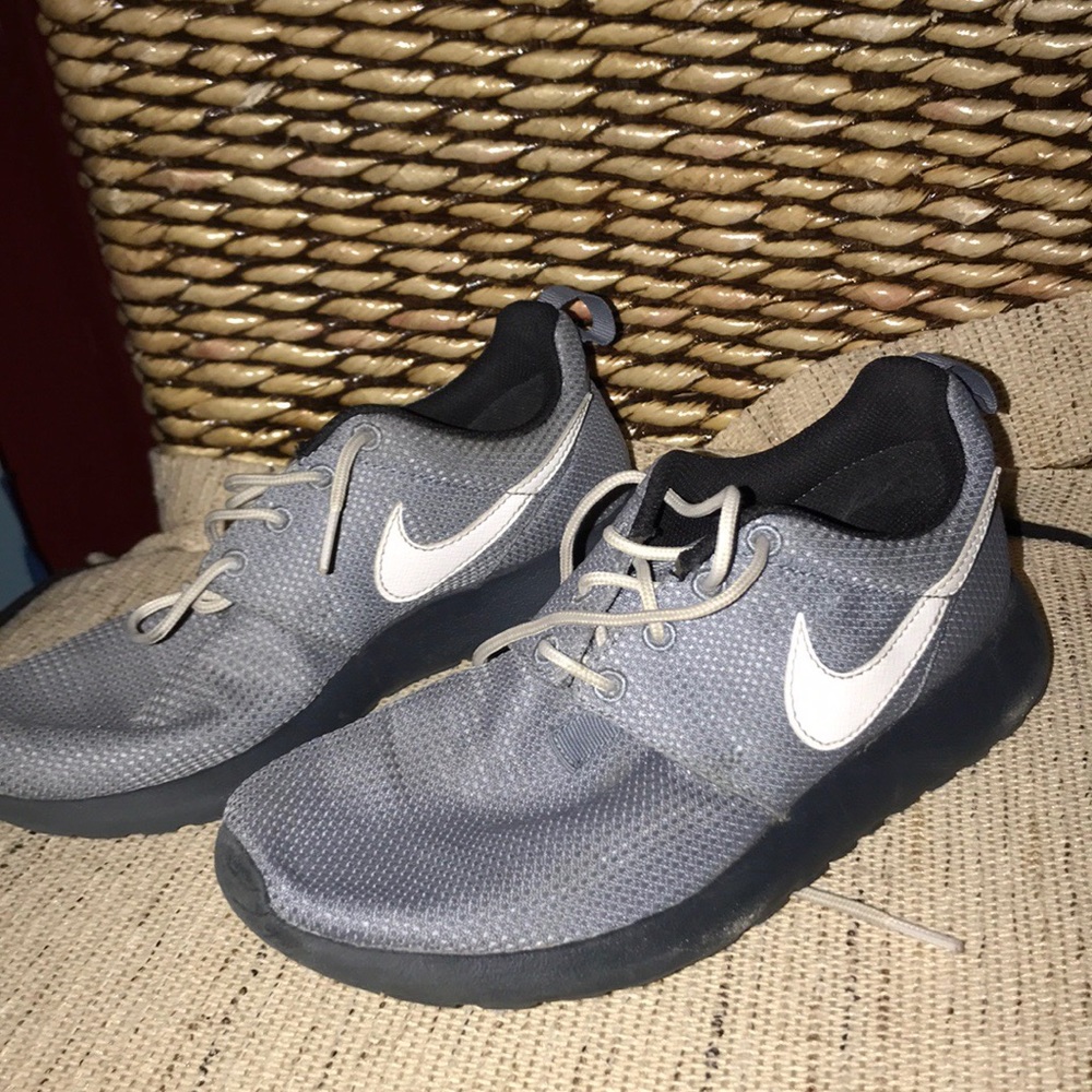 Nike Roshe runs